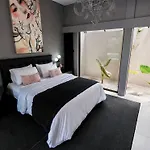 Comfortable 5 Bedroom Villa In Seminyak By Nami Bali