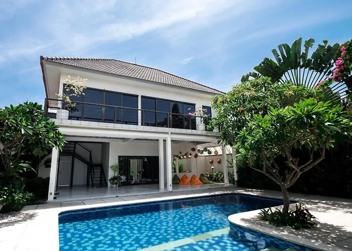 Comfortable 5 Bedroom Villa In Seminyak By Nami Bali
