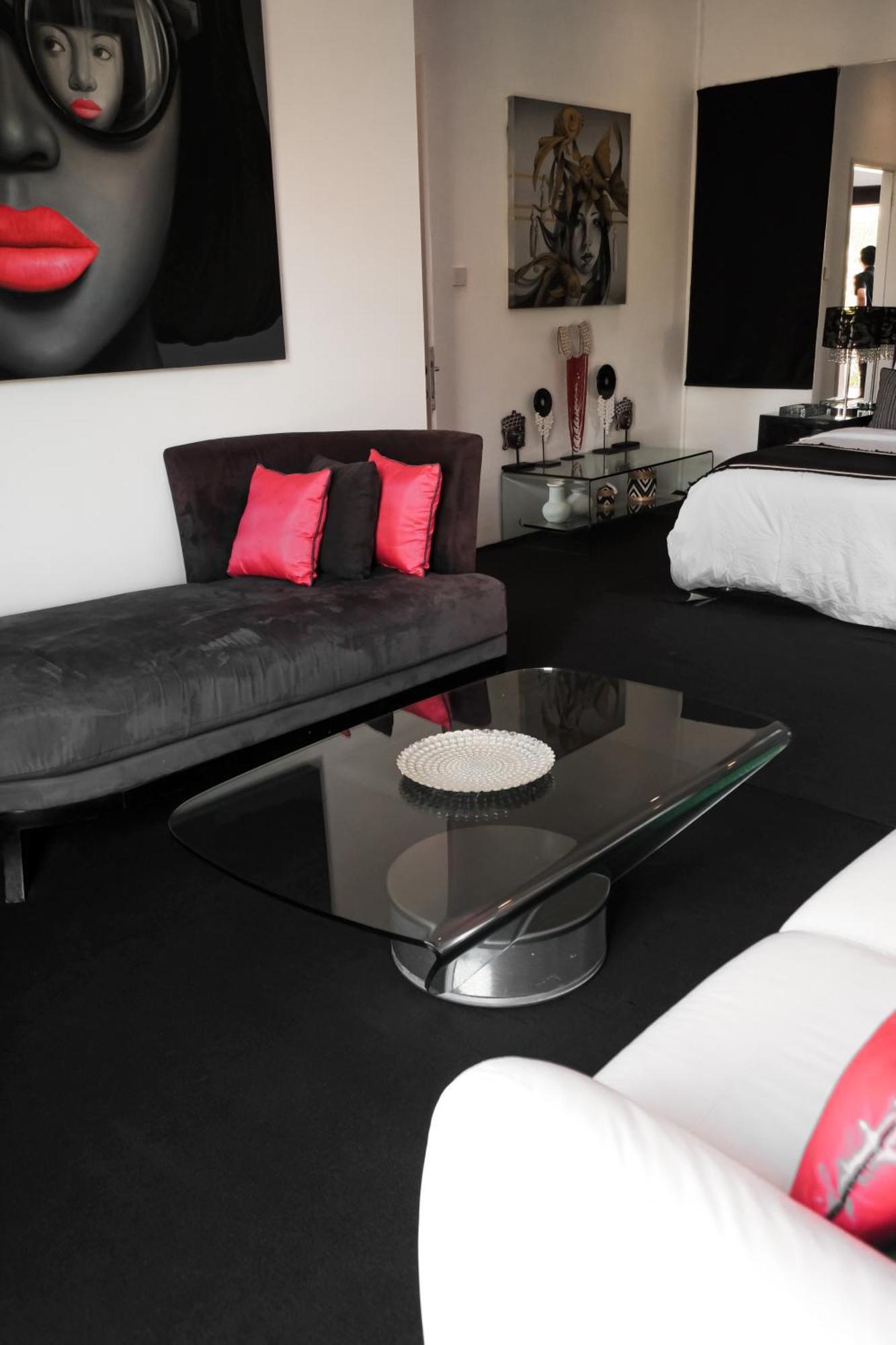 Comfortable 5 Bedroom In By Nami Bali *